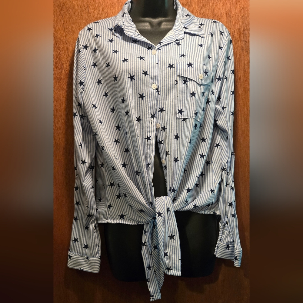 Eden & Olivia soft blue stripped star button front tie bottom top szM - Picture 2 of 8